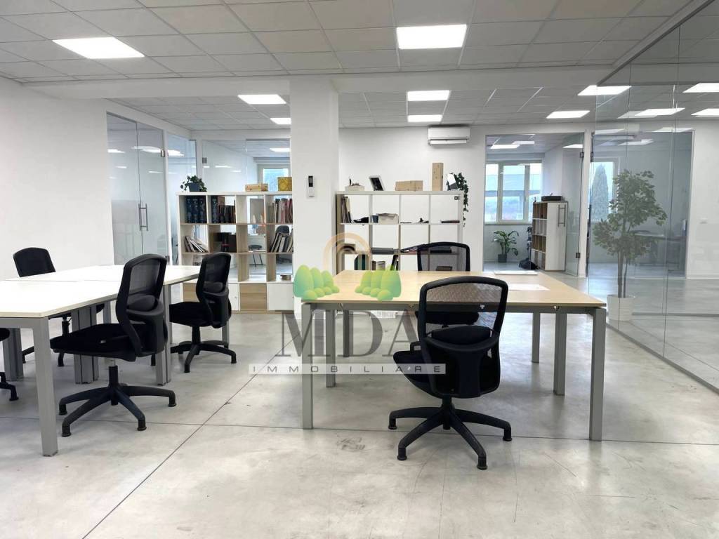 ufficio in vendita ad Alba Adriatica