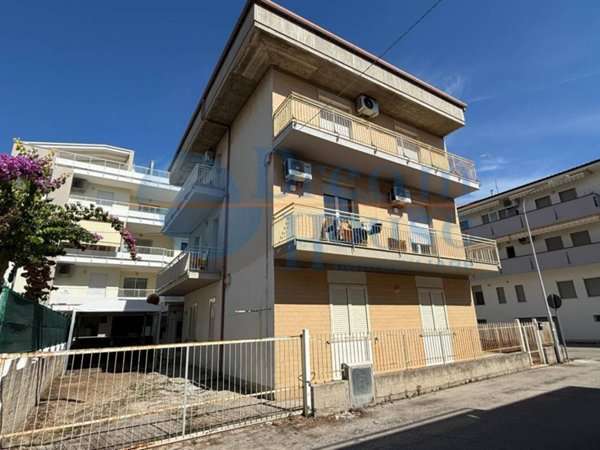 appartamento in vendita ad Alba Adriatica