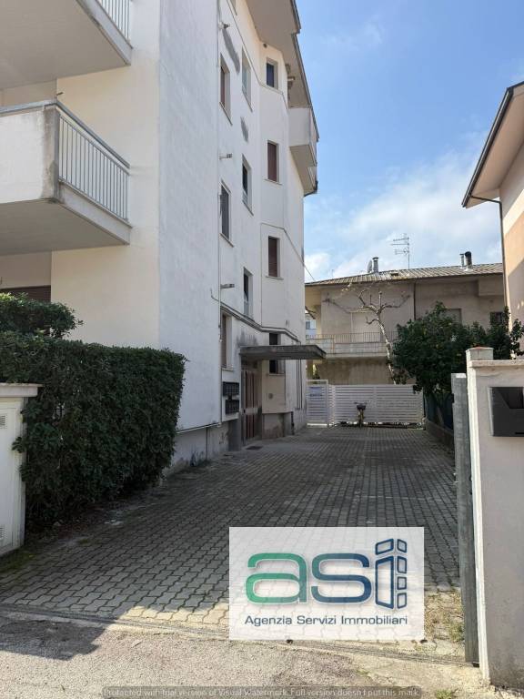 appartamento in vendita ad Alba Adriatica