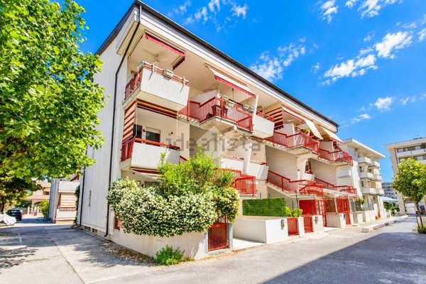 appartamento in vendita ad Alba Adriatica