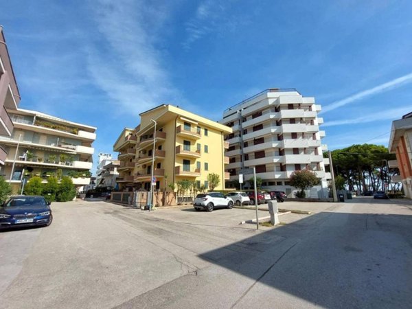 appartamento in vendita ad Alba Adriatica