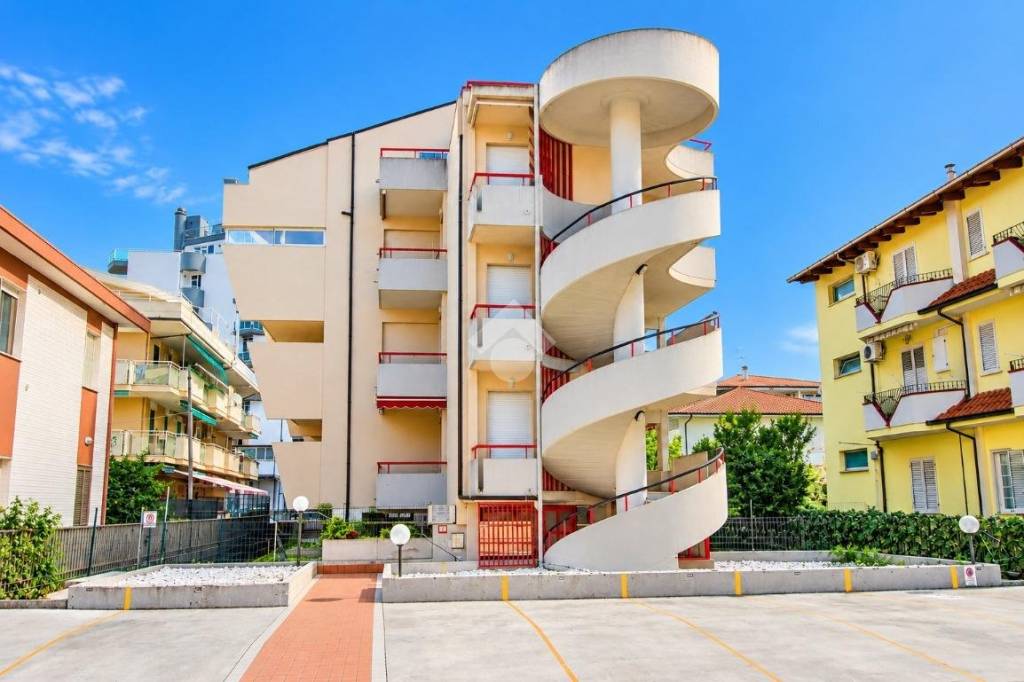 appartamento in vendita ad Alba Adriatica