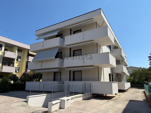 appartamento in vendita ad Alba Adriatica