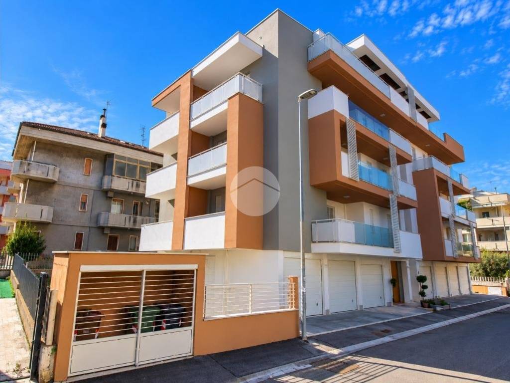 appartamento in vendita ad Alba Adriatica
