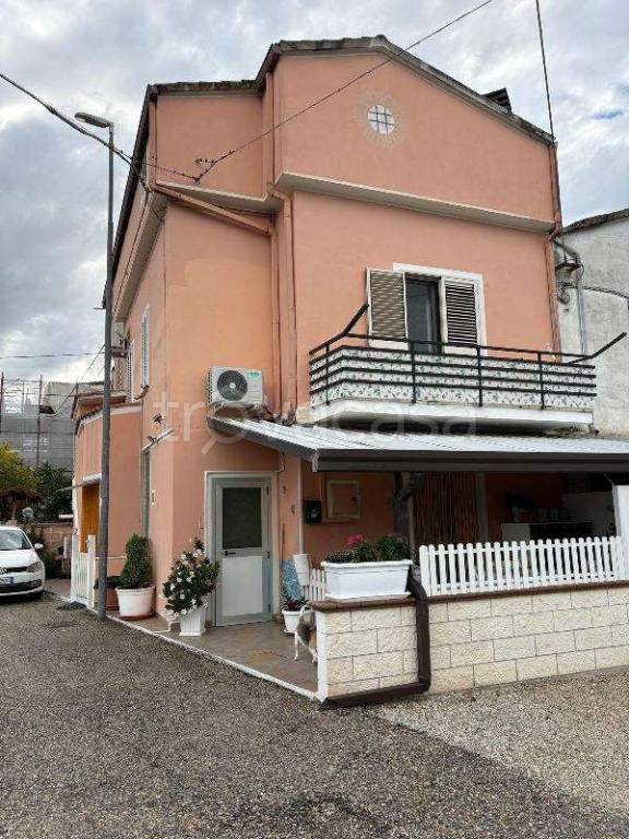appartamento in vendita ad Alba Adriatica