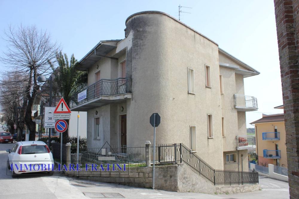 casa indipendente in vendita ad Ancarano