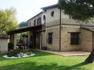 casa indipendente in vendita ad Ancarano