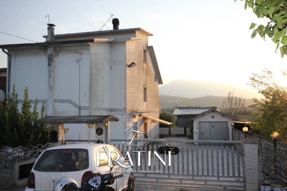 casa indipendente in vendita ad Ancarano