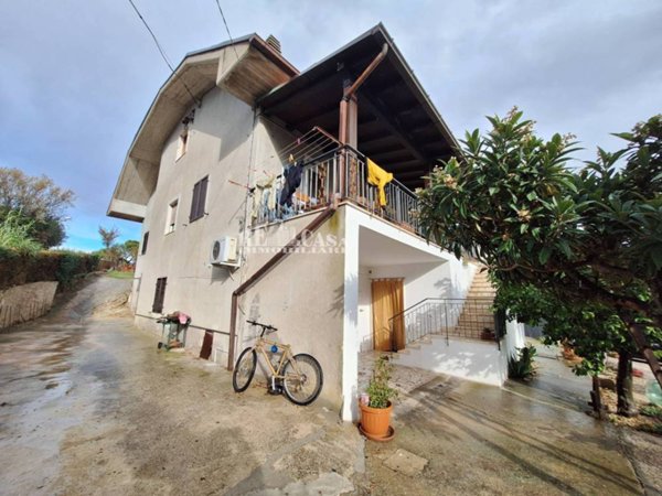 casa indipendente in vendita ad Ancarano
