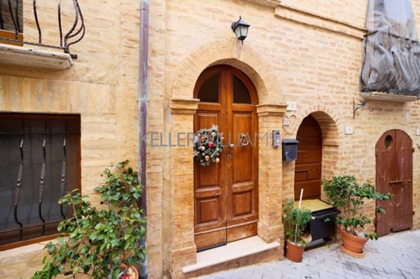 casa indipendente in vendita ad Ancarano