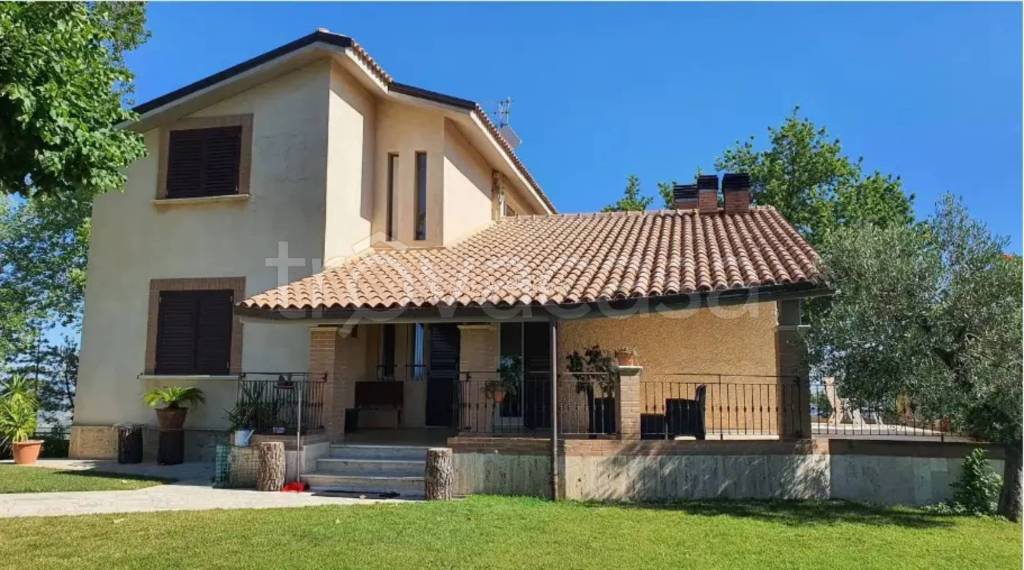 casa indipendente in vendita ad Ancarano