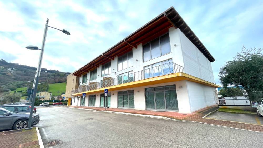 ufficio in vendita ad Ancarano