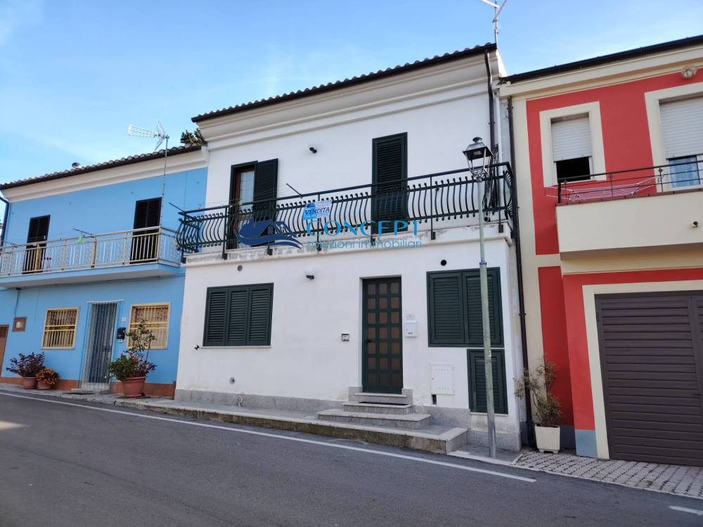 casa indipendente in vendita ad Ancarano