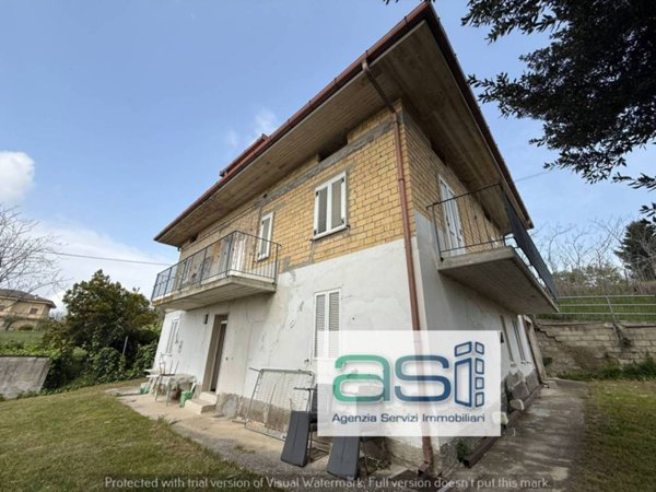 casa indipendente in vendita ad Ancarano