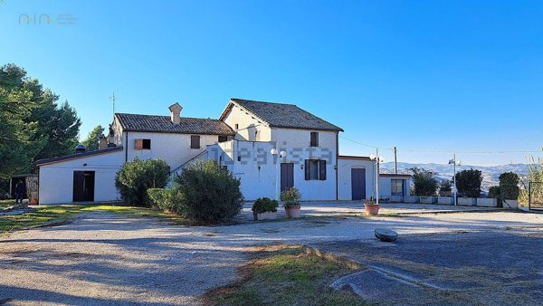 casa indipendente in vendita ad Ancarano