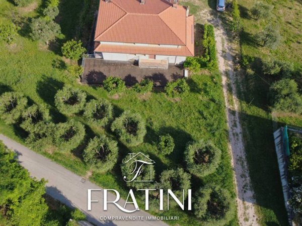 casa indipendente in vendita ad Ancarano