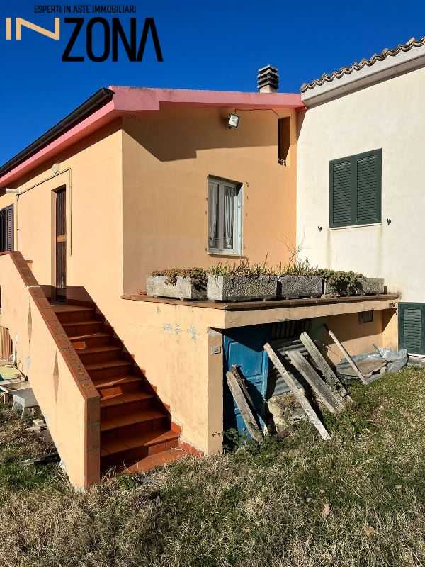 appartamento in vendita ad Arsita