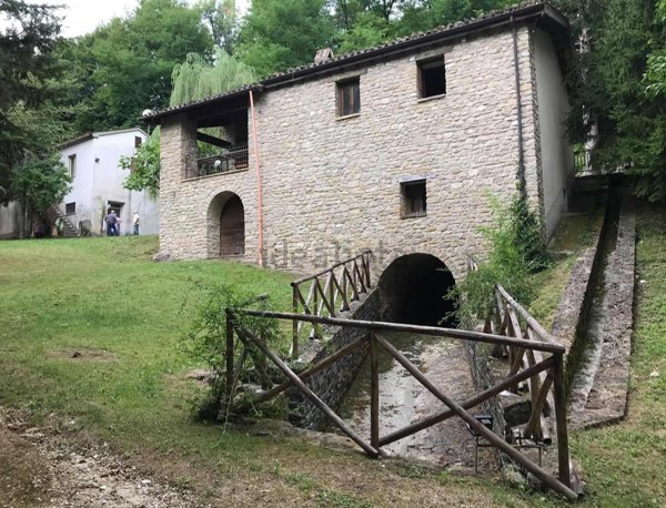 casa indipendente in vendita ad Arsita
