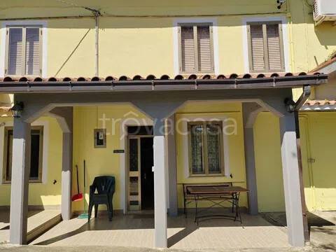 casa indipendente in vendita ad Arsita