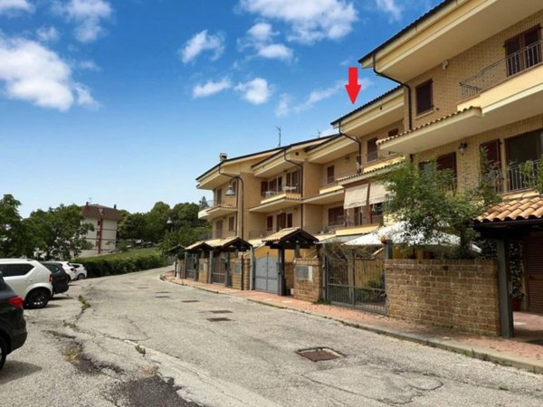 casa indipendente in vendita ad Atri