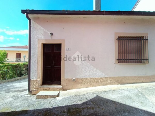 appartamento in vendita ad Atri in zona Santa Margherita