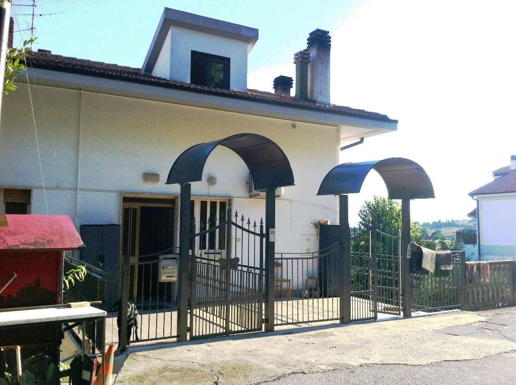 appartamento in vendita ad Atri