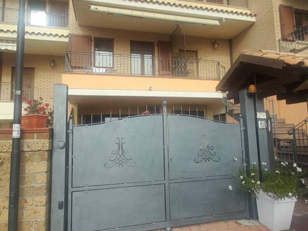 casa indipendente in vendita ad Atri