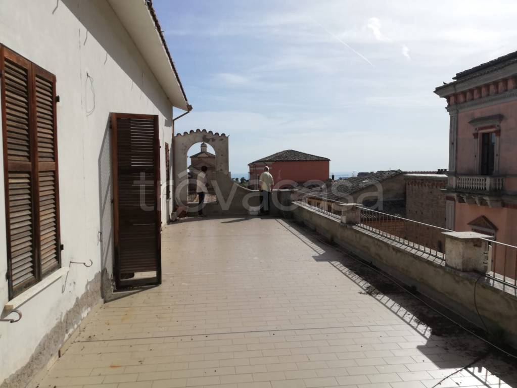 appartamento in vendita ad Atri