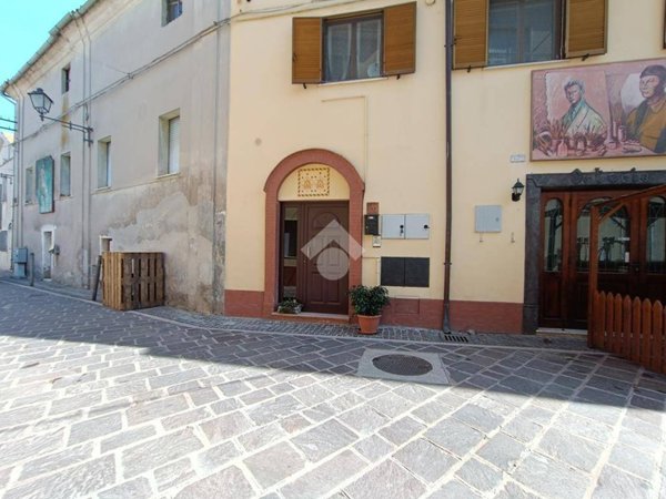 appartamento in vendita ad Atri in zona Casoli