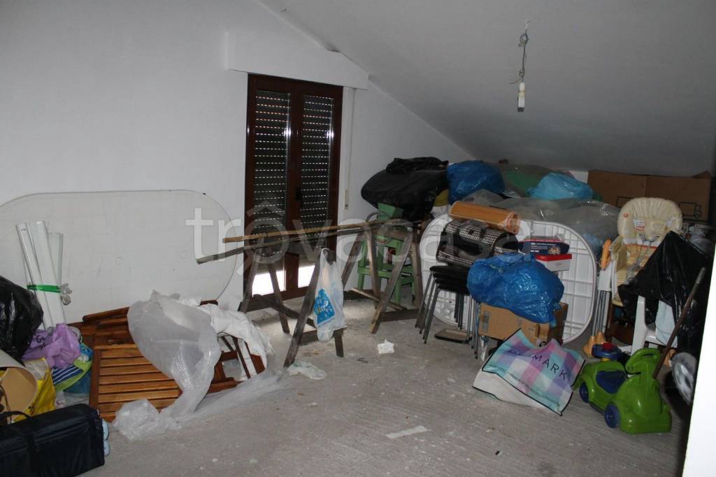 appartamento in vendita ad Atri in zona Santa Margherita