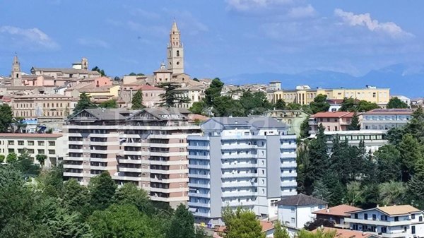 appartamento in vendita ad Atri