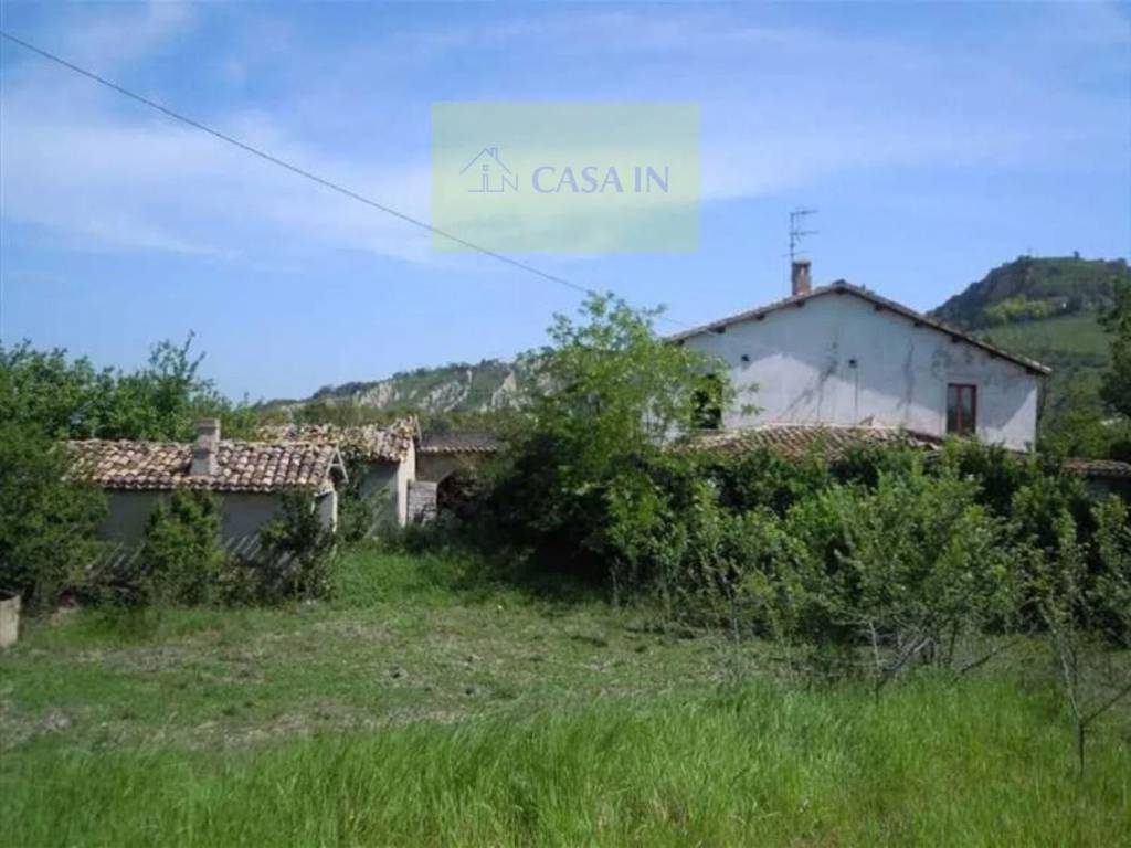 terreno agricolo in vendita ad Atri