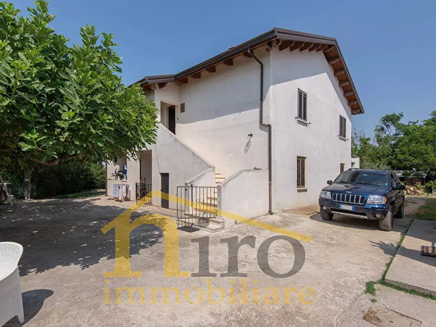 casa indipendente in vendita ad Atri in zona Fontanelle