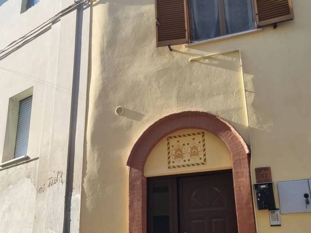 appartamento in vendita ad Atri in zona Casoli