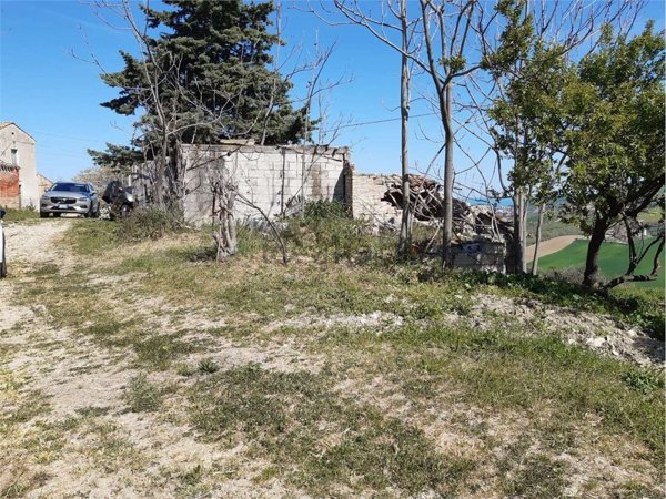 casale in vendita ad Atri