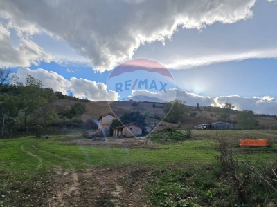 rudere in vendita ad Atri