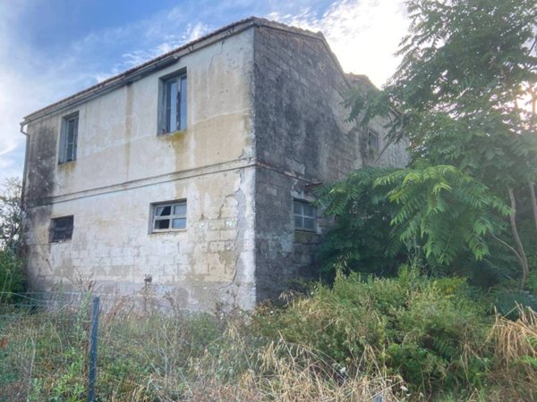 casa indipendente in vendita ad Atri