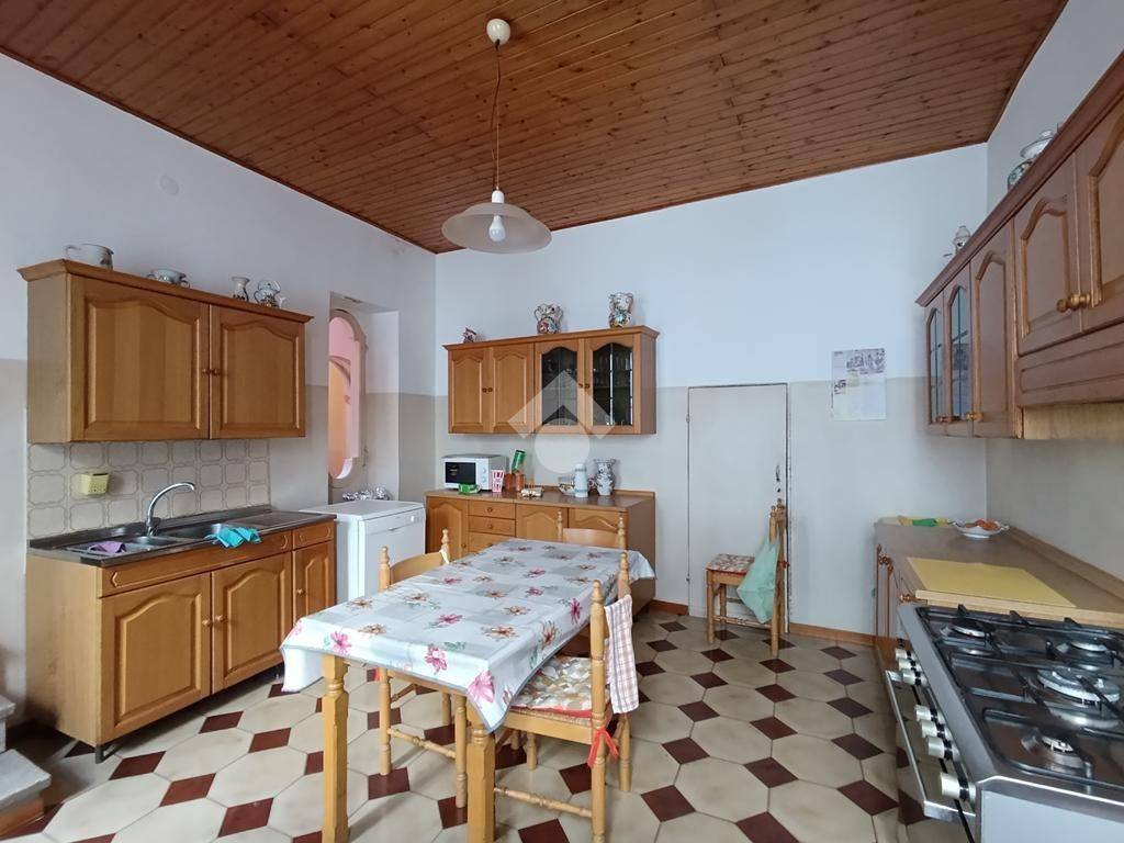 casa indipendente in vendita ad Atri