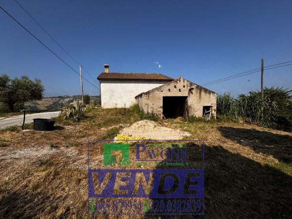 terreno agricolo in vendita ad Atri in zona San Giacomo