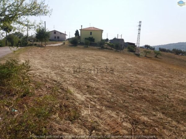 casa indipendente in vendita ad Atri in zona Treciminiere
