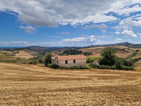 pentavano in vendita ad Atri