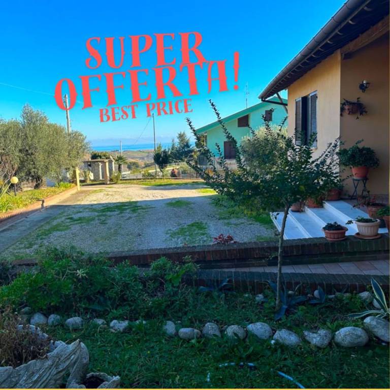 casa indipendente in vendita ad Atri