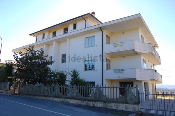 appartamento in vendita ad Atri in zona Santa Margherita