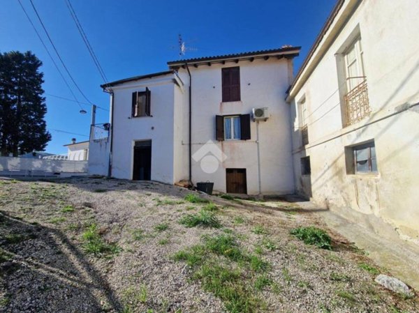 casa indipendente in vendita ad Atri