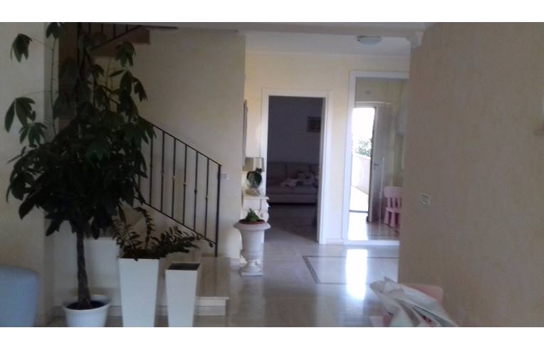 casa indipendente in vendita ad Atri in zona Casoli