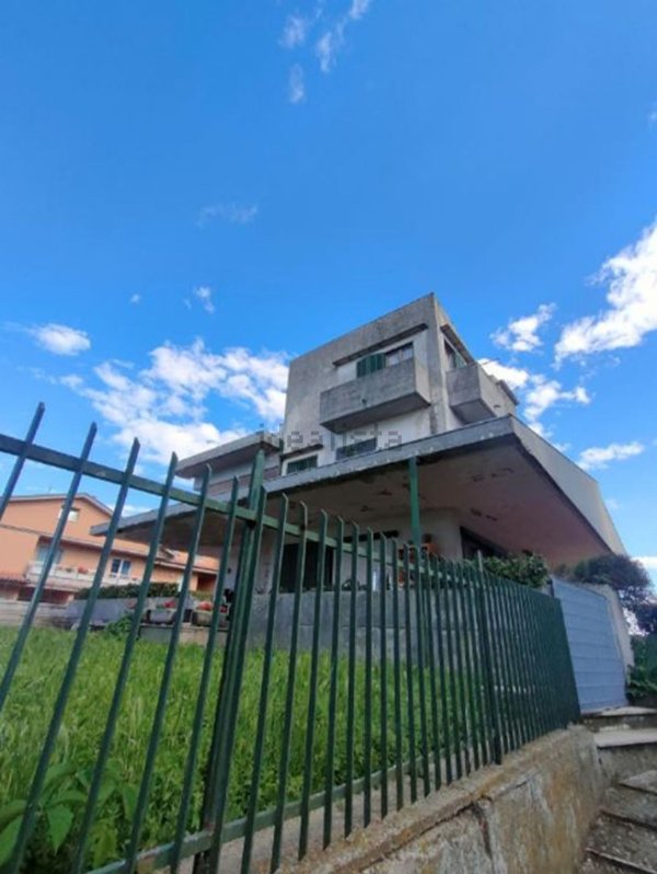 casa indipendente in vendita ad Atri