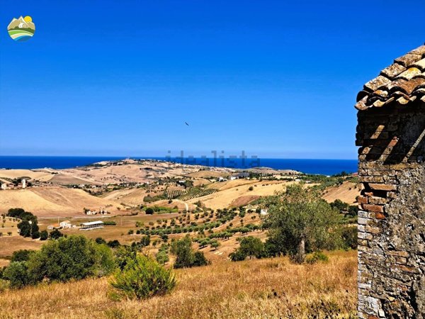 pentavano in vendita ad Atri