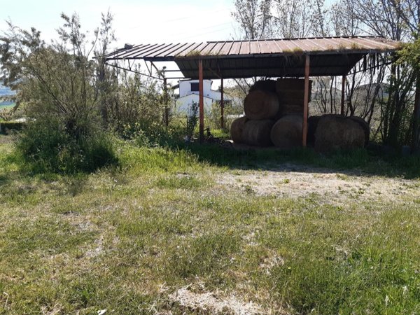 terreno edificabile in vendita ad Atri