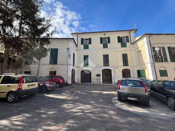 appartamento in vendita ad Atri