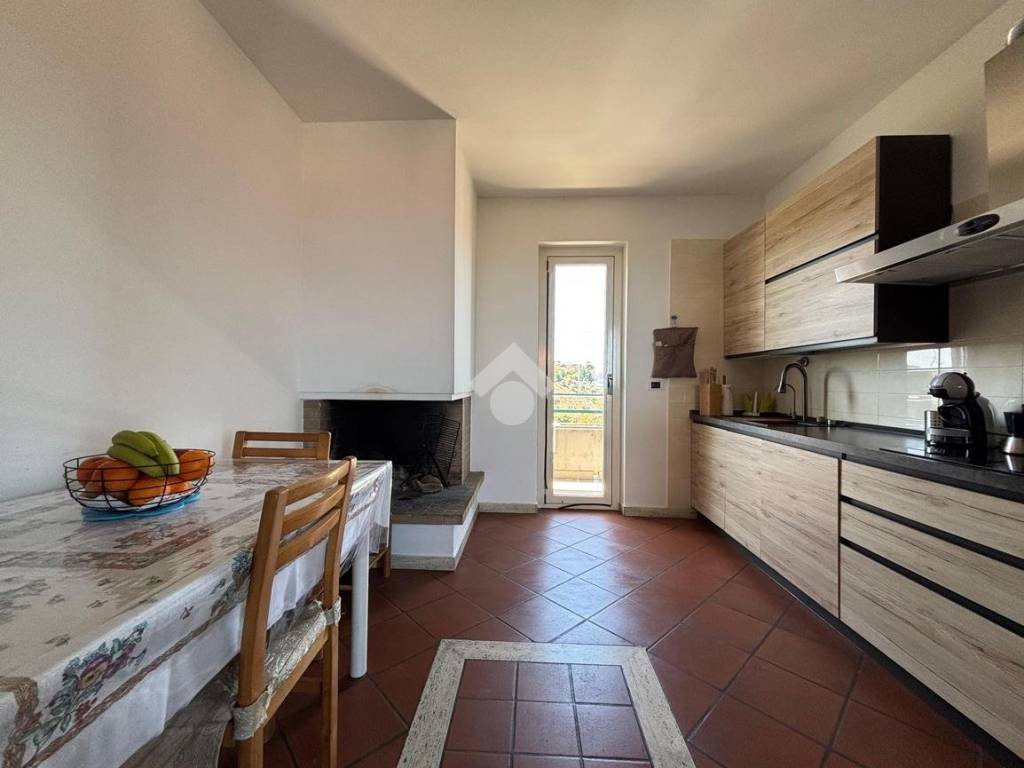 appartamento in vendita ad Atri in zona Casoli